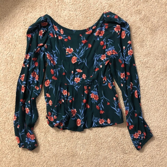 Tie Front American Eagle Top - Picture 8 of 9